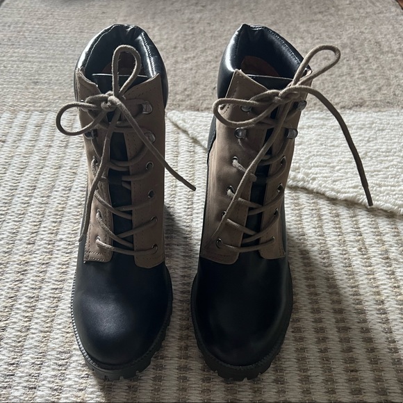Aldo Combat Boots - Picture 2 of 8